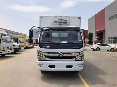 邯鄲市東風(fēng)多利卡D7蔬菜水果冷藏車 5.2米廂體保鮮運(yùn)輸?shù)氖走x
